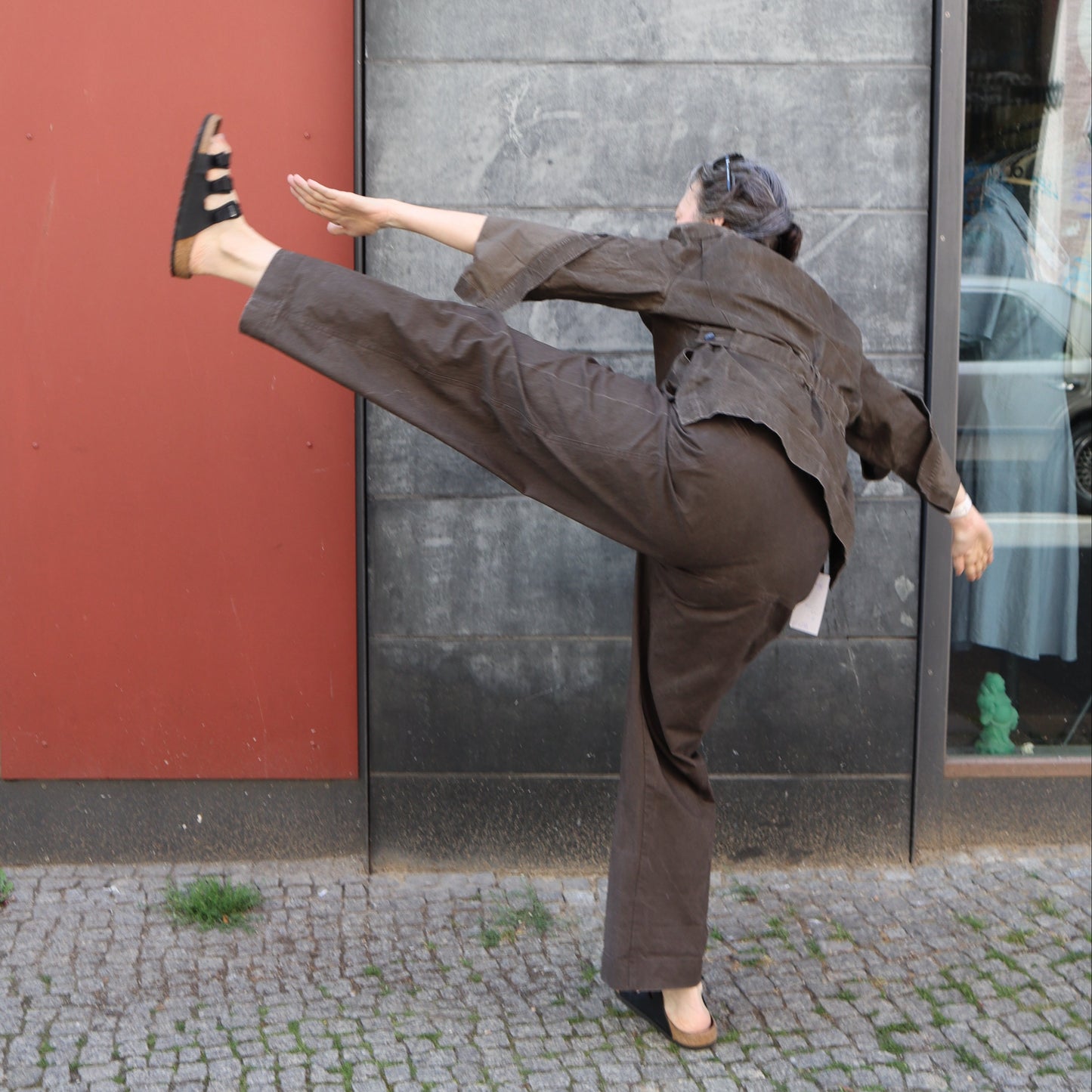This is what I mean by movement. It is possible to do the splits in the #stokxTalihose