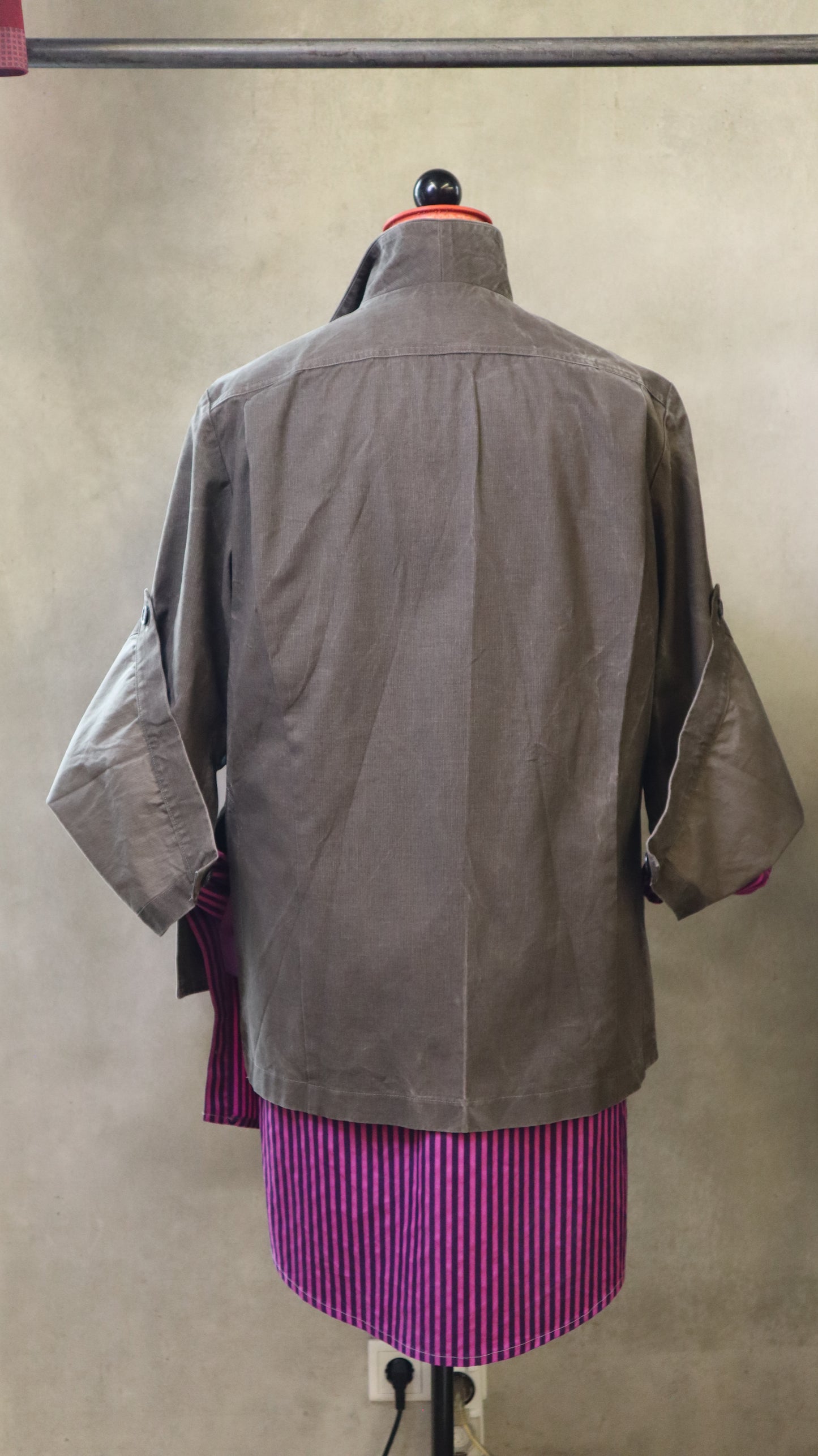 Trunk Jacket with Lift-off Sleeves
